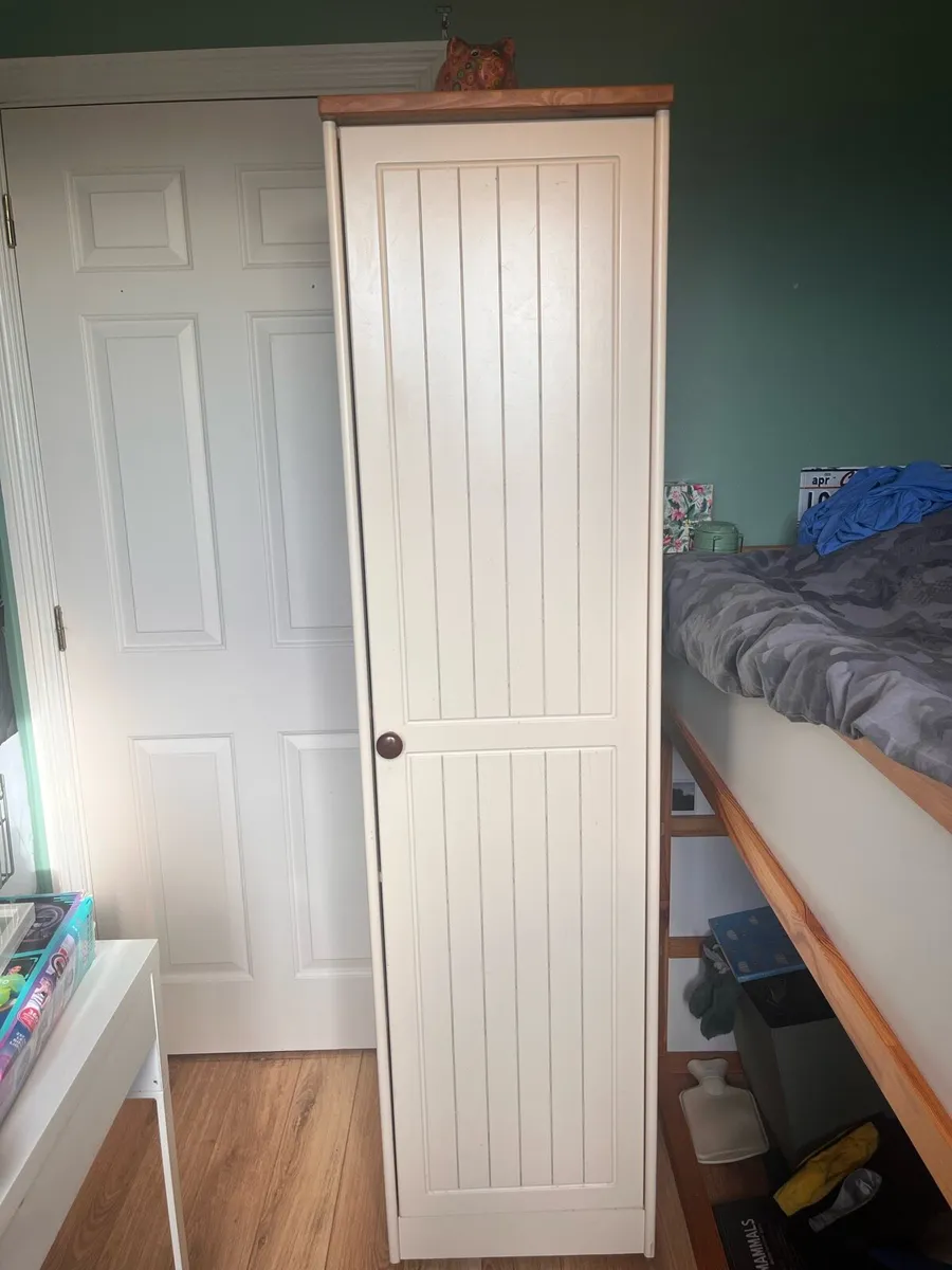 Slimline wardrobe - Image 1