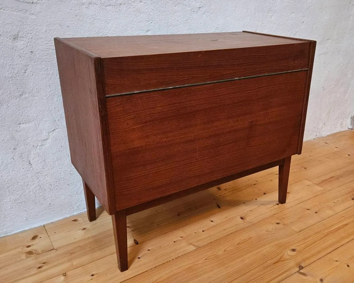 Vintage Mid Century Drinks Cabinet - Image 3