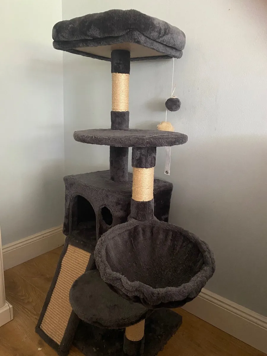 Delux Cat Tree - Image 1