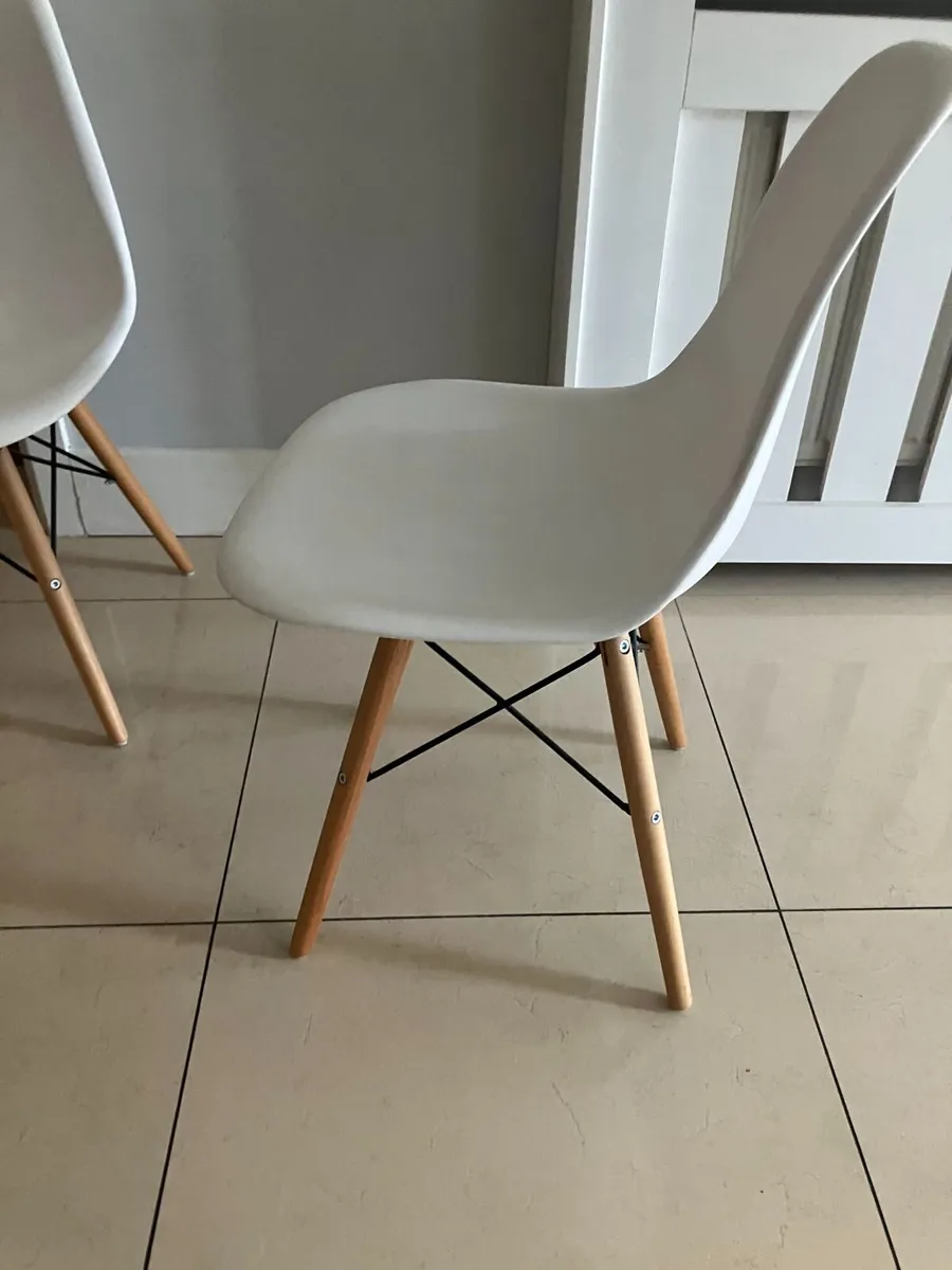 2 Contemporary White Chairs with Oak Legs - Image 2
