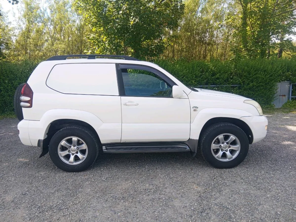 Toyota Landcruiser - Image 1