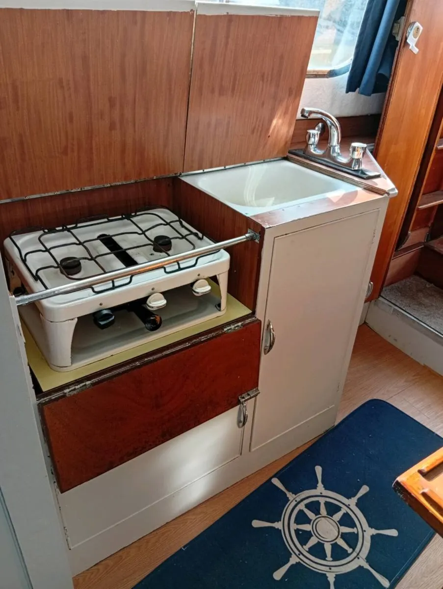 26ft boat - Image 4