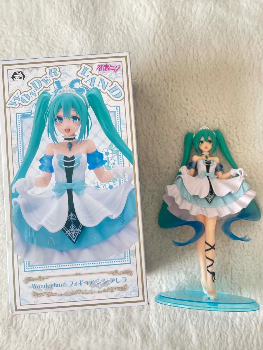 Anime figure - Image 1