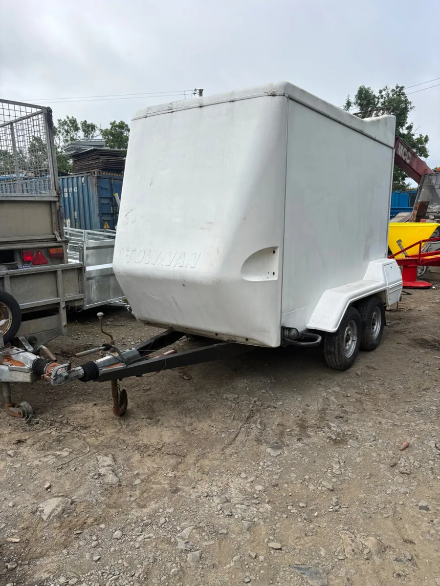 10ft towavan - Image 1
