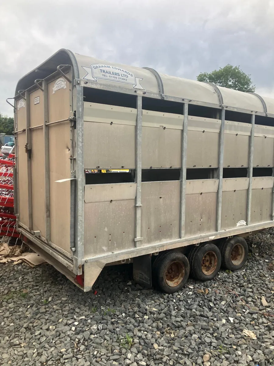 Graham Edward’s 12ft cattle trailer - Image 2