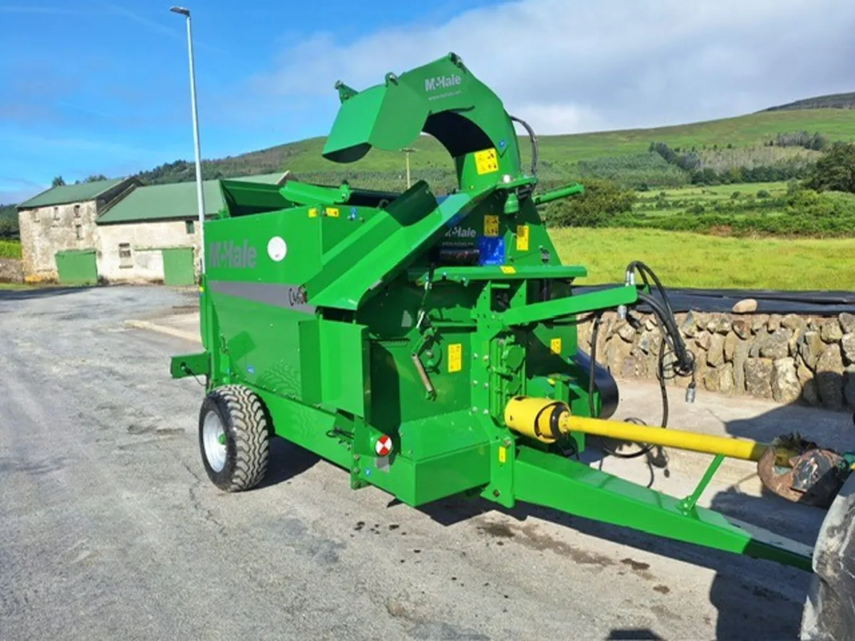 2023 McHale C460 Straw Chopper - Image 4