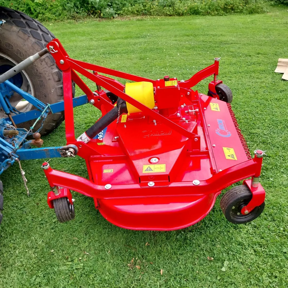 Coroni finishing mower - Image 2