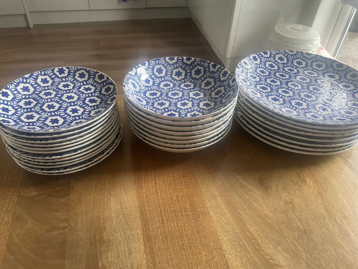 30-Piece Dinner set / Tableware - Image 3