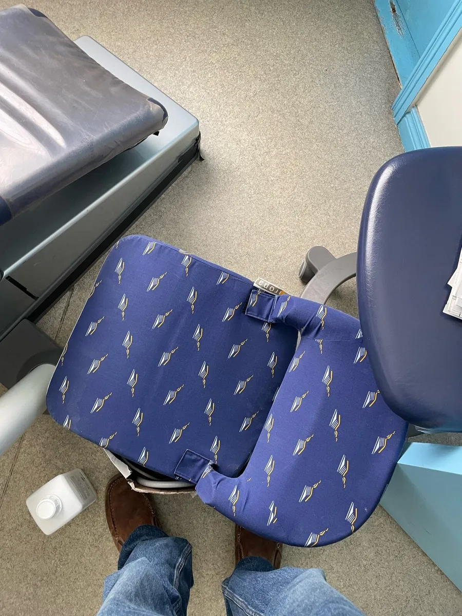 Sirona C4+ dental unit - Image 4