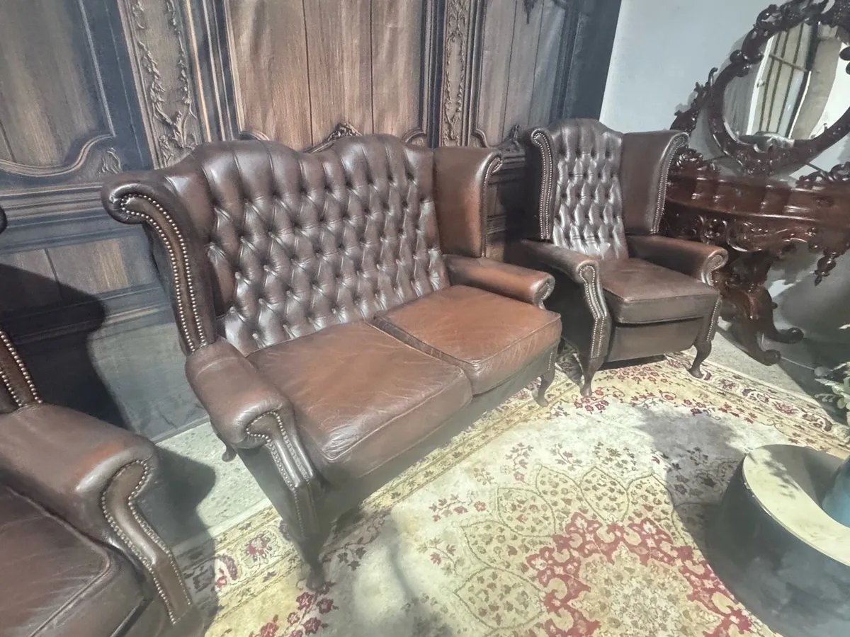 Antique 2-1-1 Chesterfield Anne Queen suite - Image 2