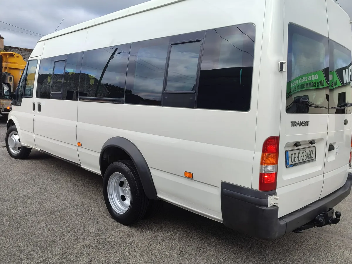 FORD TRANSIT MINIBUS 2006 ONLY 38000 KLM - Image 4