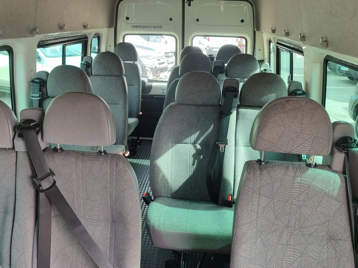 FORD TRANSIT MINIBUS 2006 ONLY 38000 KLM - Image 3