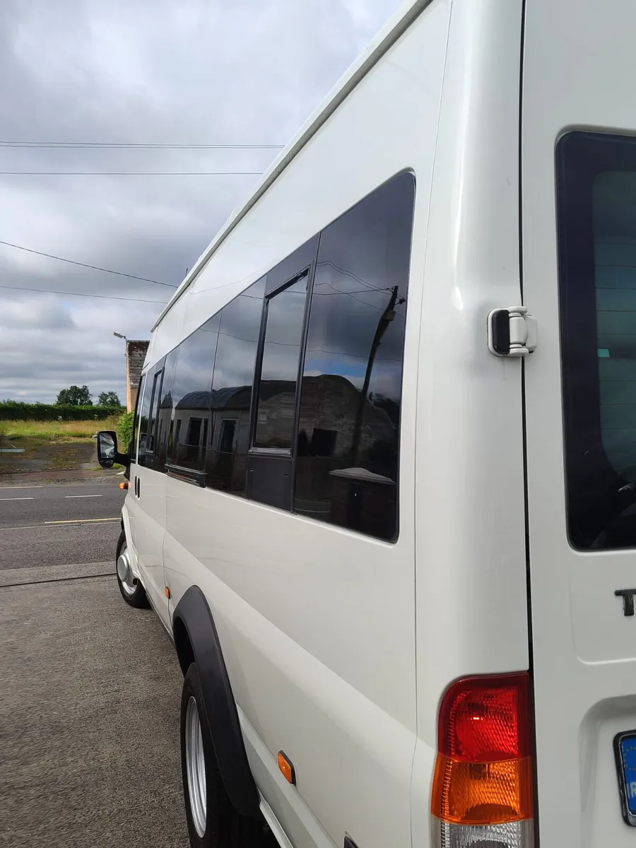 FORD TRANSIT MINIBUS 2006 ONLY 38000 KLM - Image 2