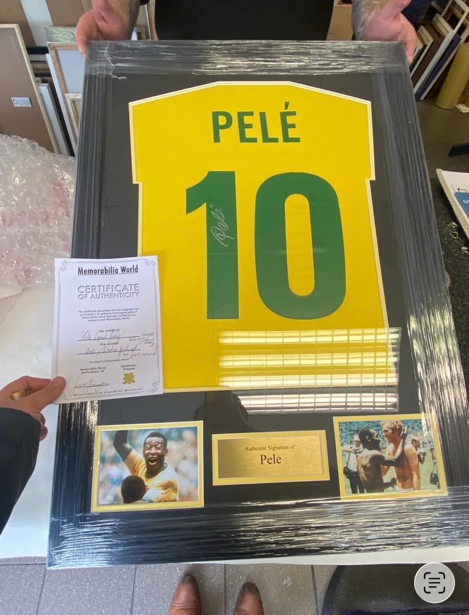 Pele signed jersey
