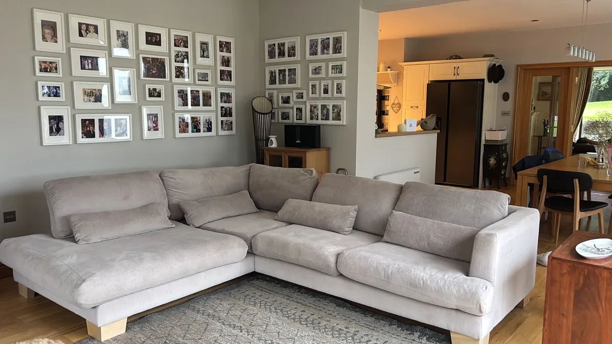 Sofa - Image 2