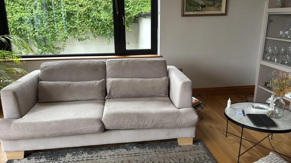 Sofa - Image 3