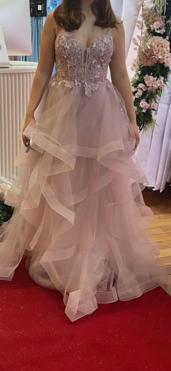 Debs dress BRAN NEW - Image 3