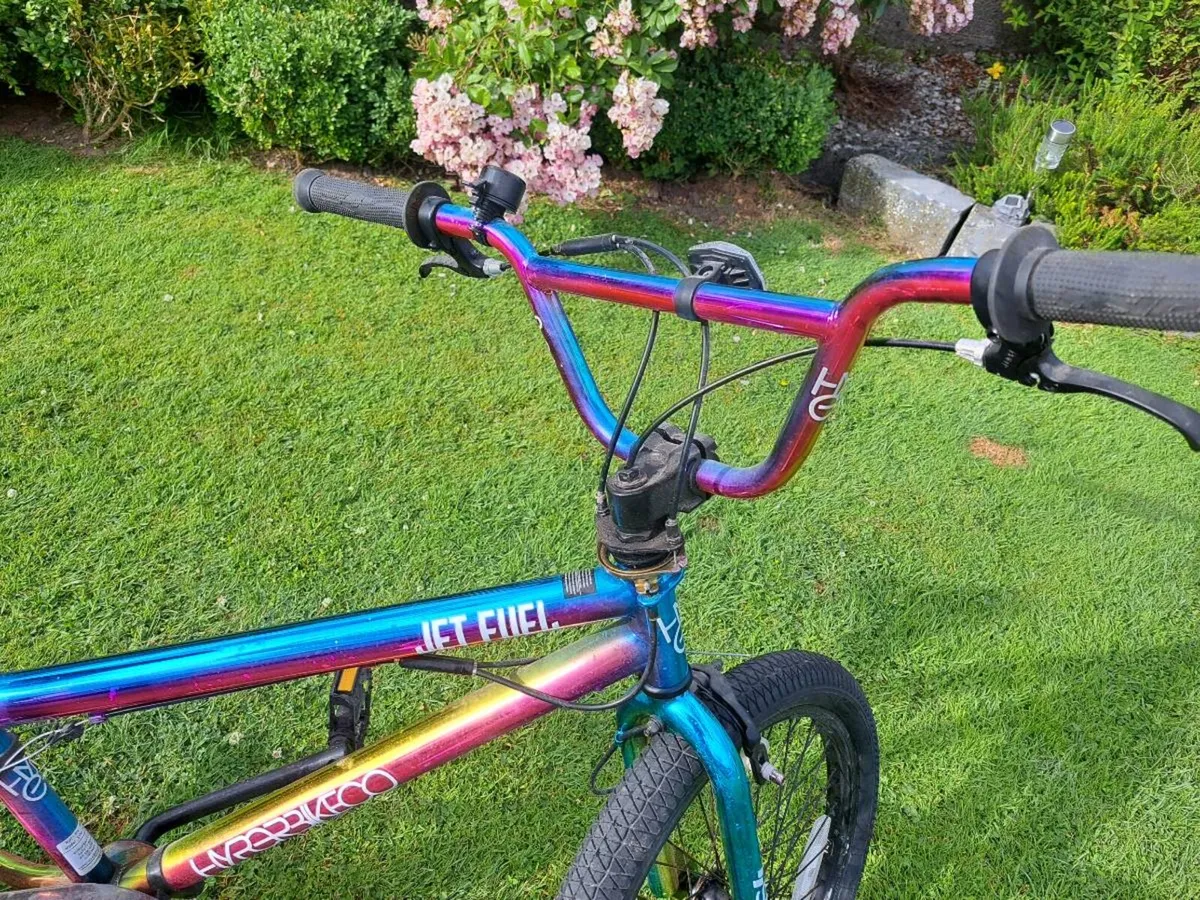 Rainbow bmx bike for teenagers - Image 2
