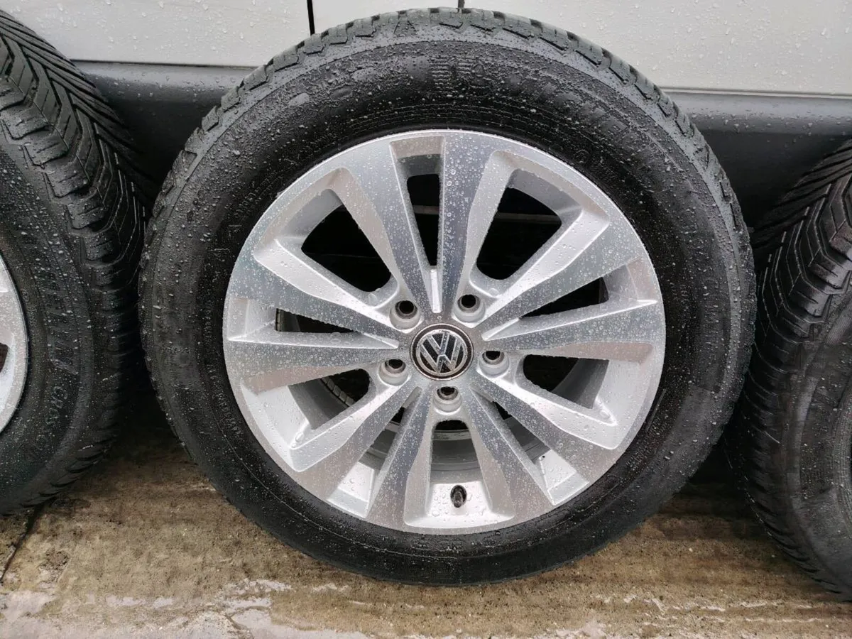 VW alloy wheels - immaculate. - Image 3