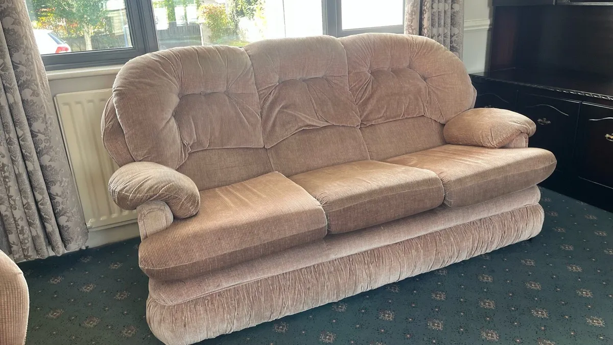 FREE - 3 piece suite of furniture - Image 3