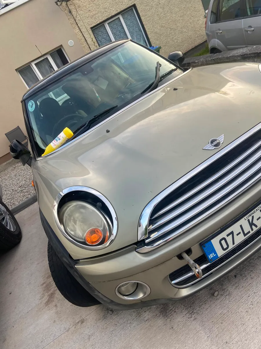Car - Image 3