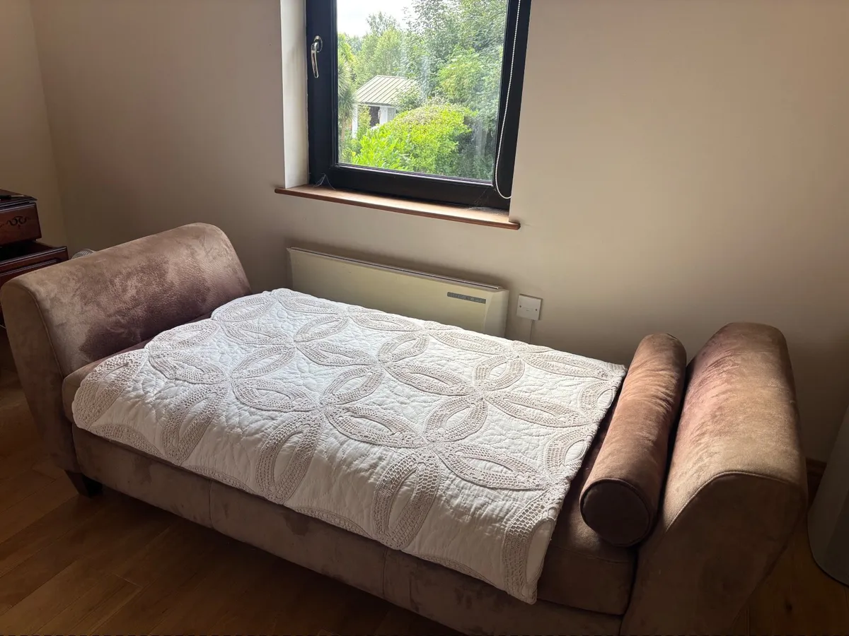 Chaise - Image 2