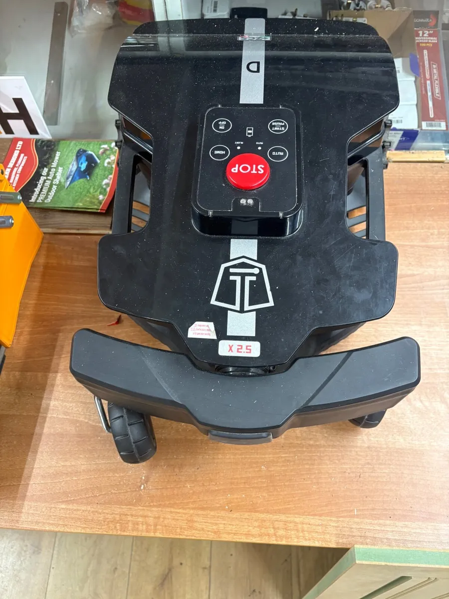Ambrogio  wired robot mowers - Image 4