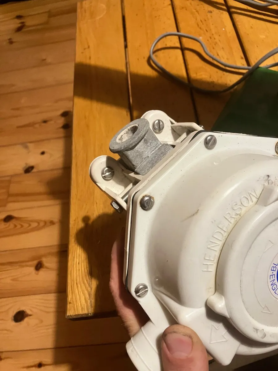 Blake’s and sons toilet pump - Image 1
