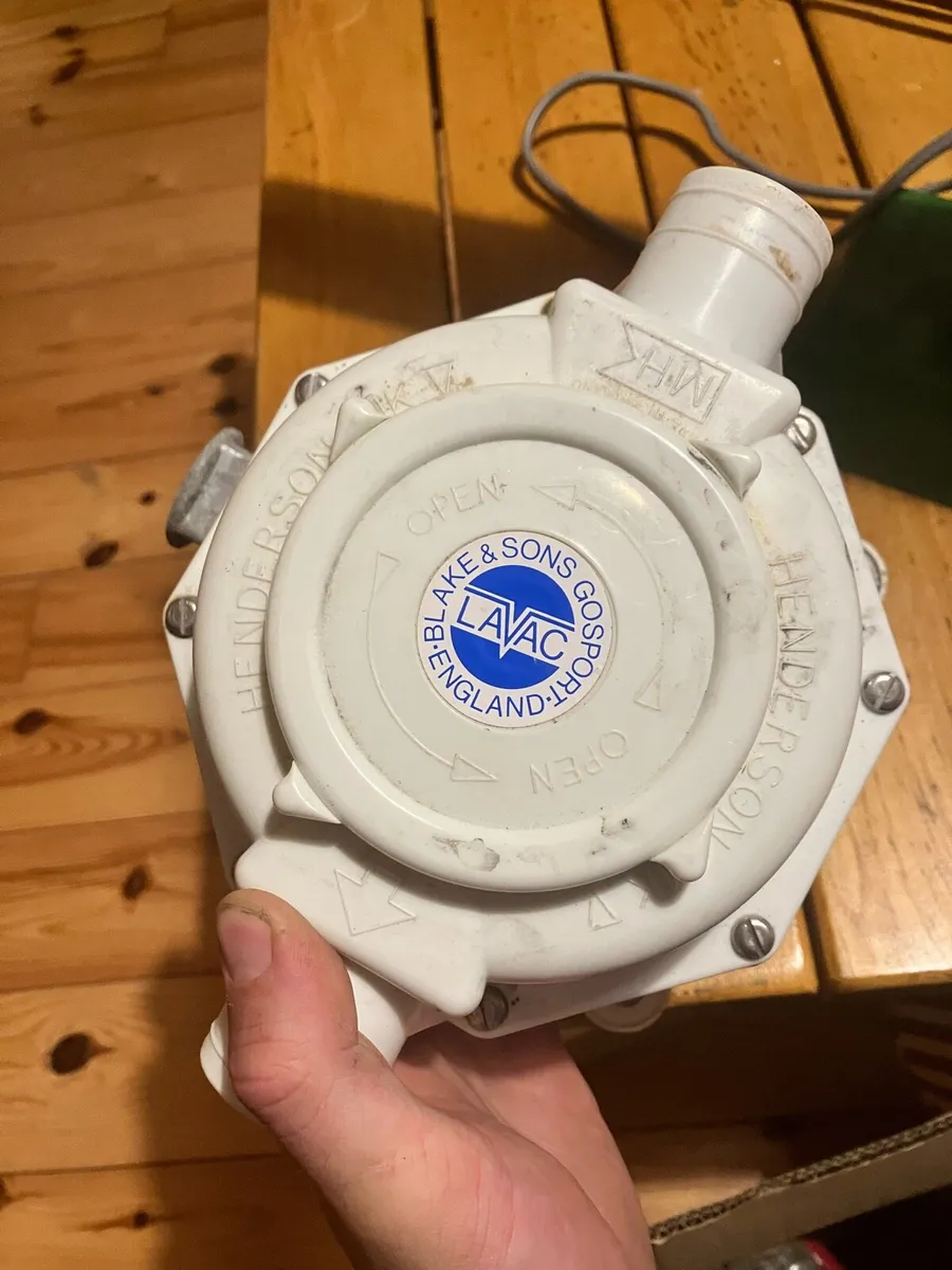 Blake’s and sons toilet pump - Image 2