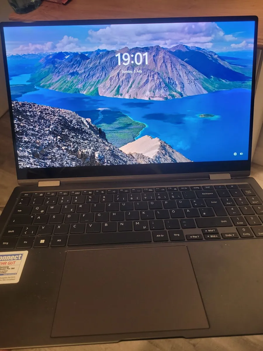 Samsung Galaxy Book2 Pro 360 15