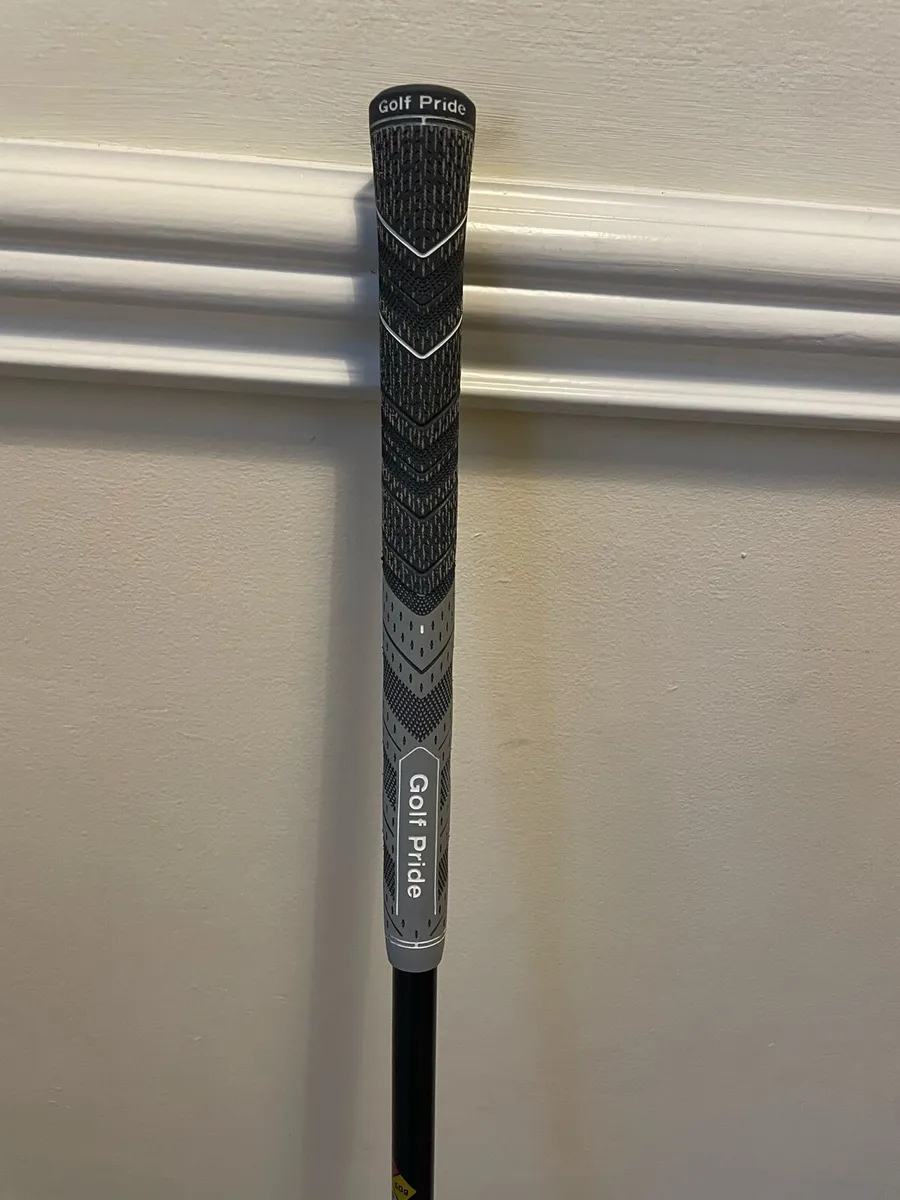 Titleist TSR 2 Driver - Image 3