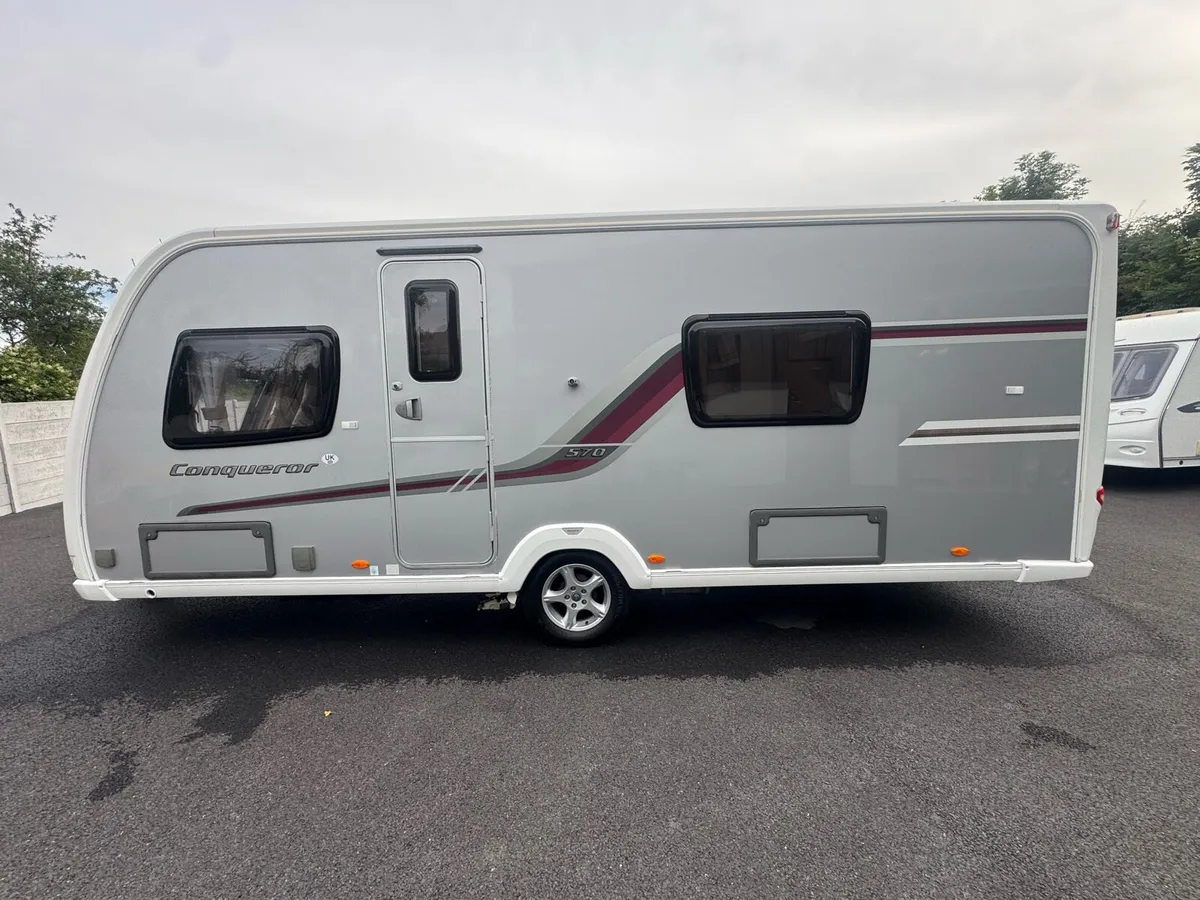 2013 Swift Conqueror 570 4 Berth-Fixed French-Bed - Image 4