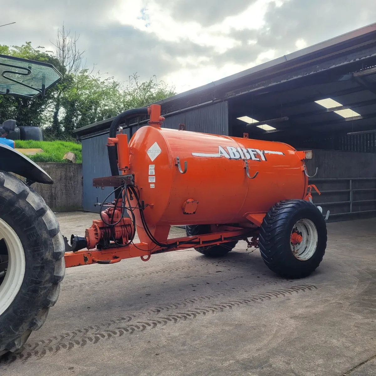 Abbey Slurry Tank - Image 1