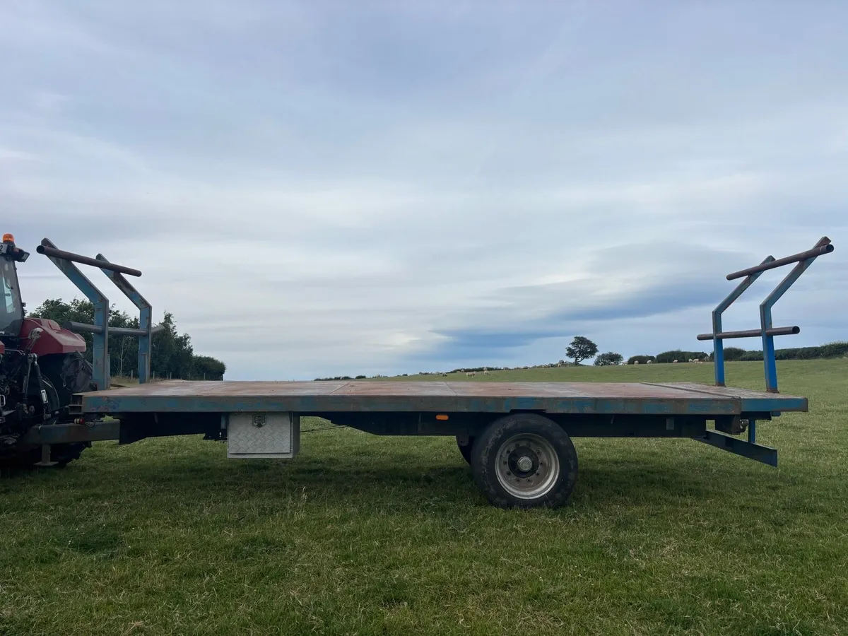 Bale Trailer - Image 3