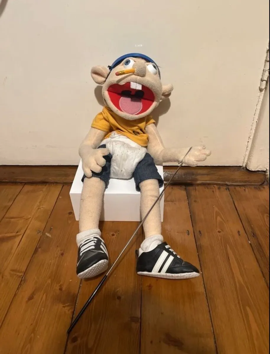 Jeffy Puppet original SML Merch - Image 1