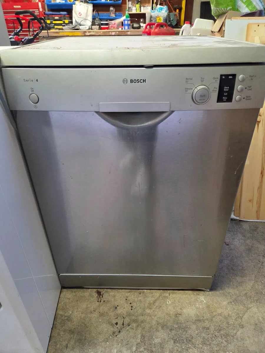 Dishwasher - Image 2