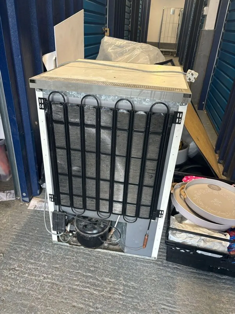 2 x fridge - Image 3