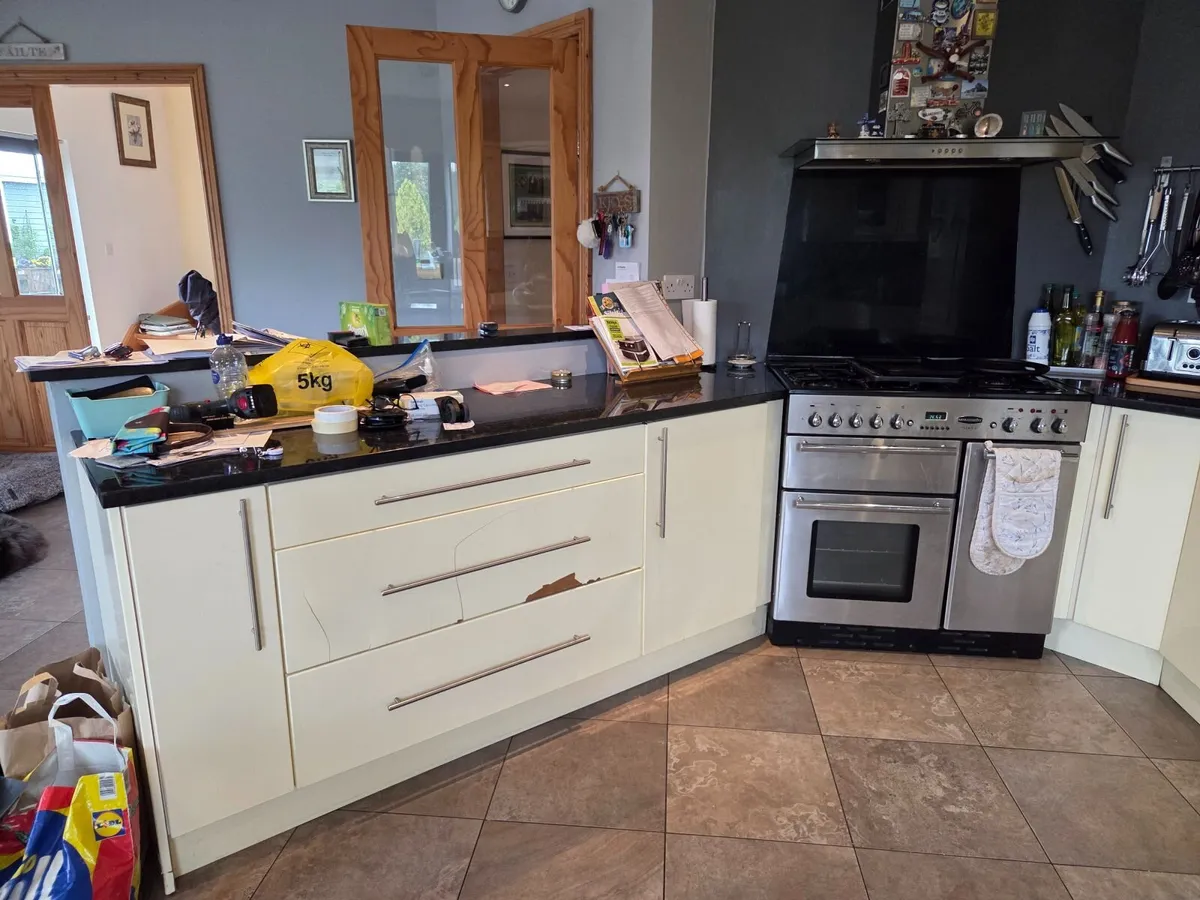 Granite Kitchen Worktops - Image 3
