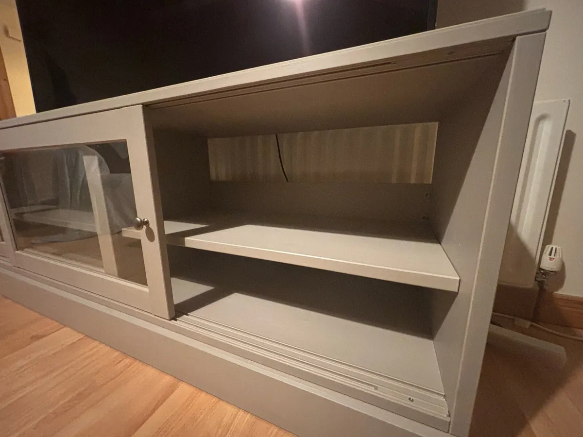 Tv Bench - Image 3
