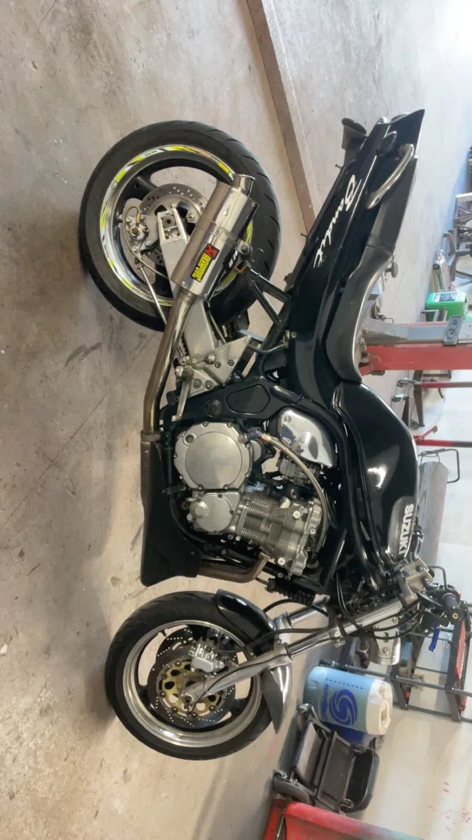 Suzuki bandit 600 - Image 2