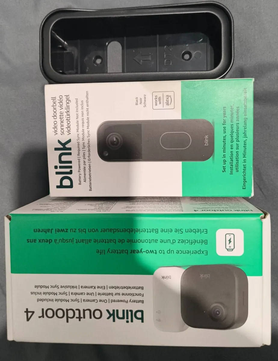 Blink video doorbell and Outdoor 4 security camera - Image 1