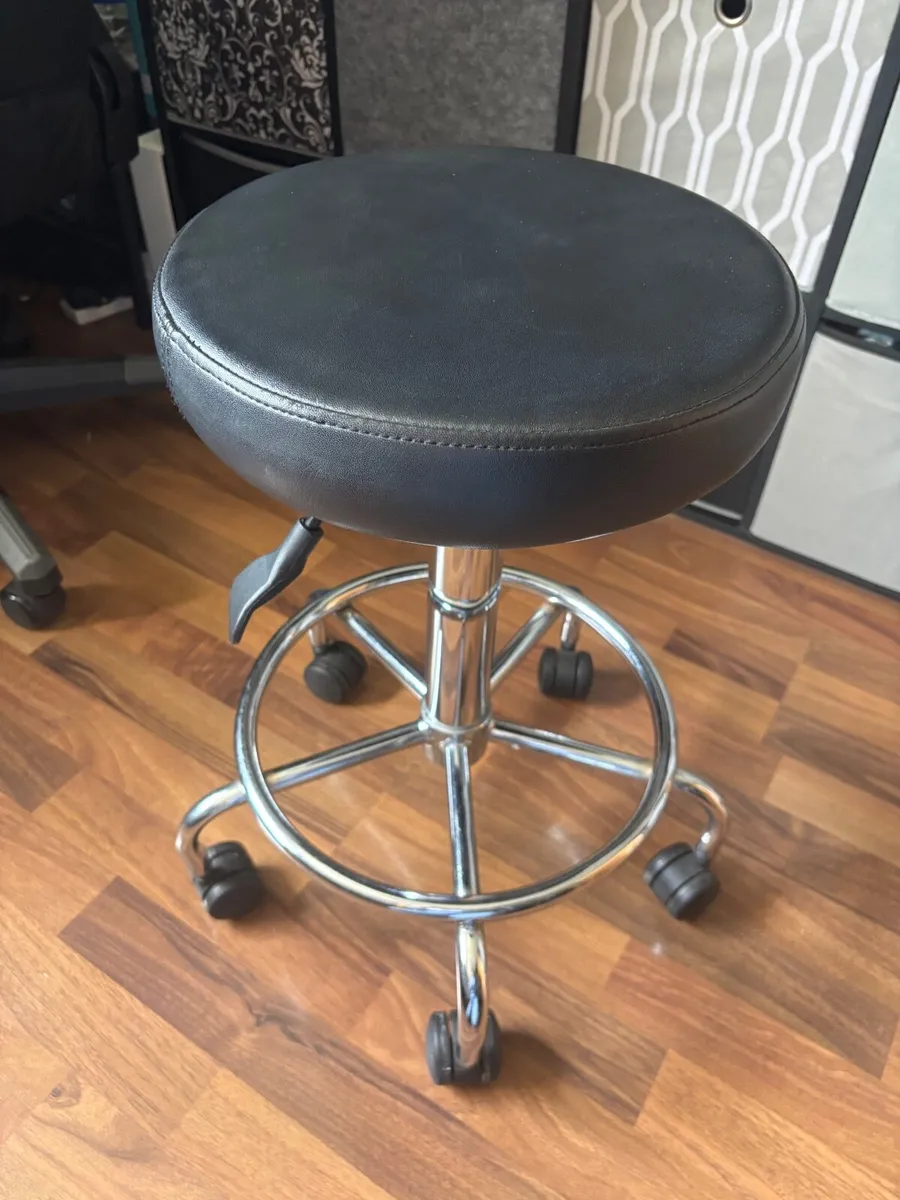 Treatment Stool - Image 1
