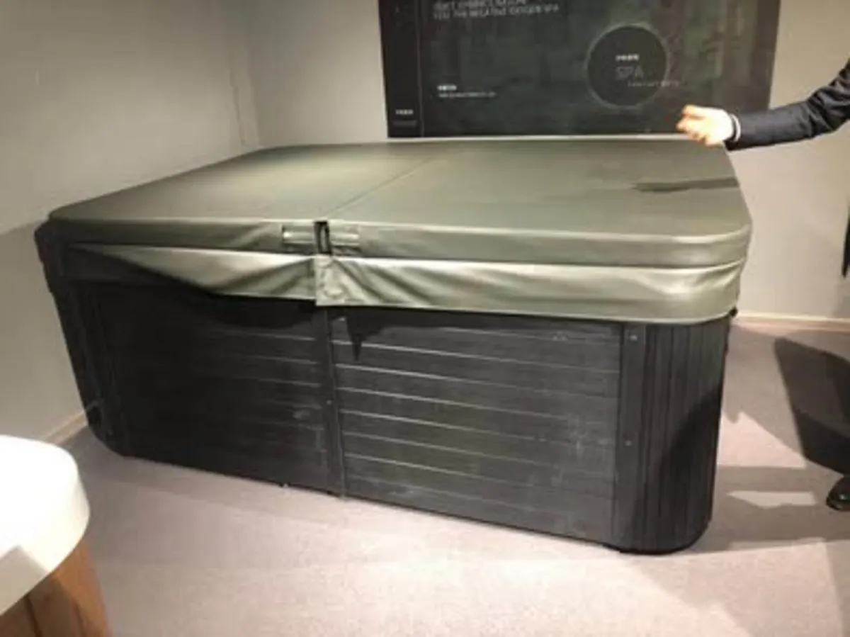 Hot tub - Image 4