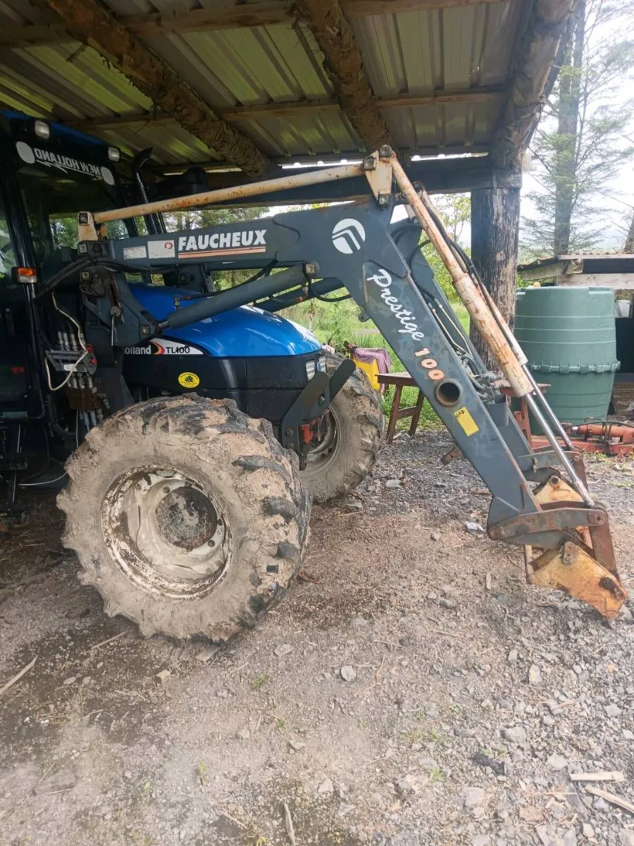 Front loader - Image 3