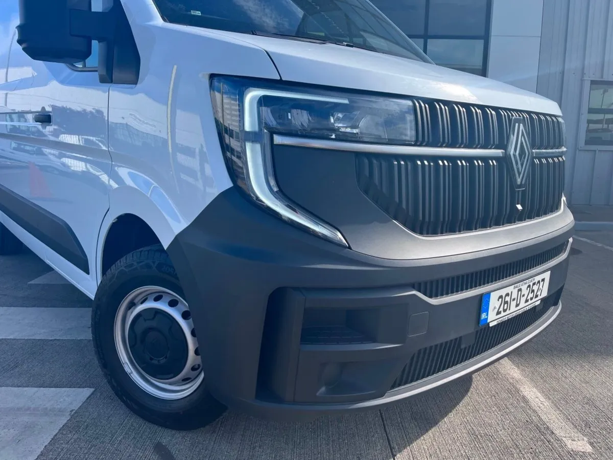 Renault Master MM35 Blue DCI 130 Start - Image 3