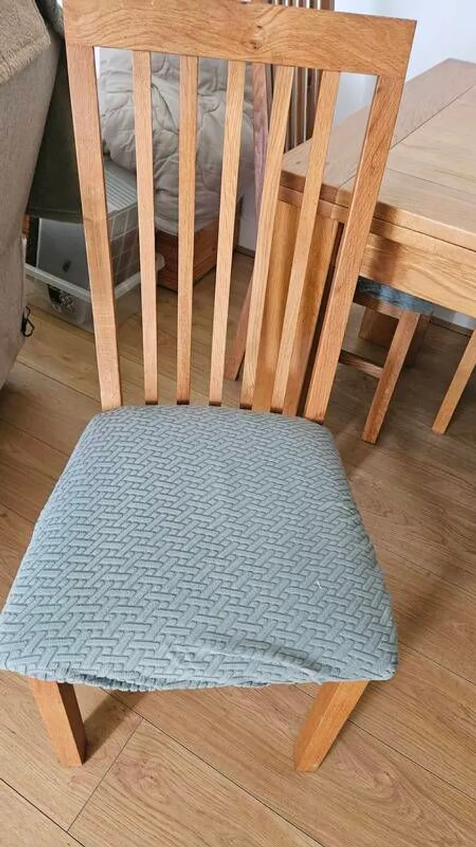 Kitchen Appliances and Chairs - Image 2