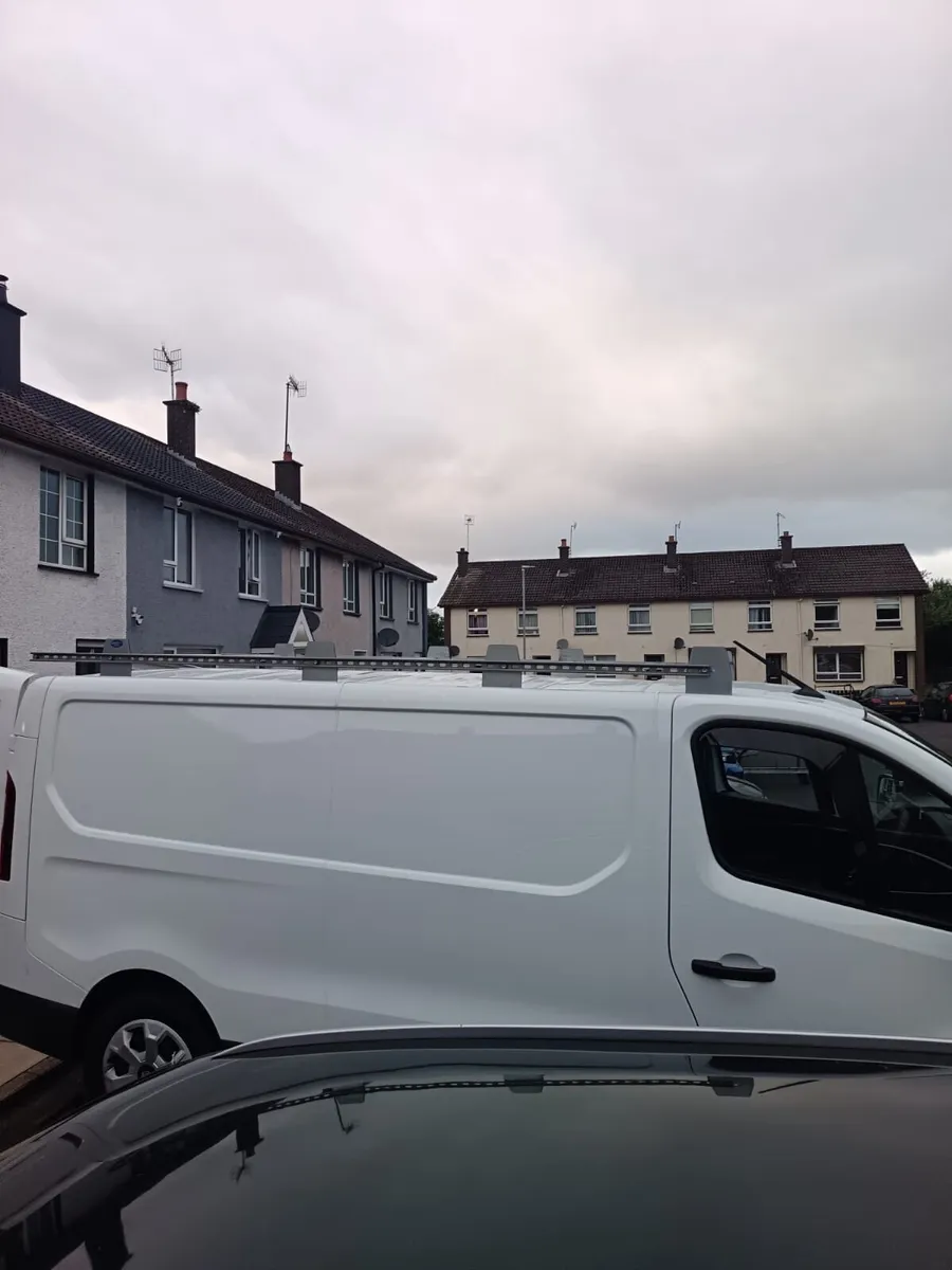 David Murphy 4 bar roof rack for renault traffic - Image 1