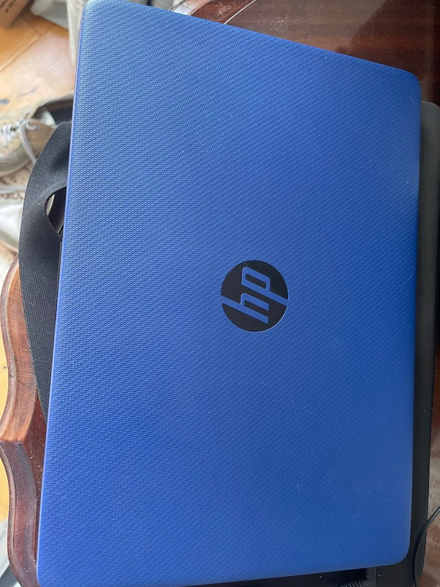 Laptop - Image 2
