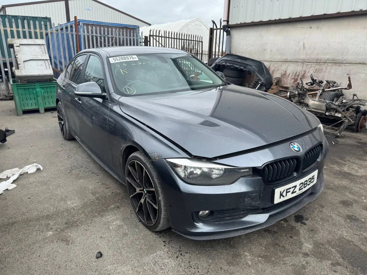 2012 BMW 316d N47D20C Breaking/Parts - Image 4