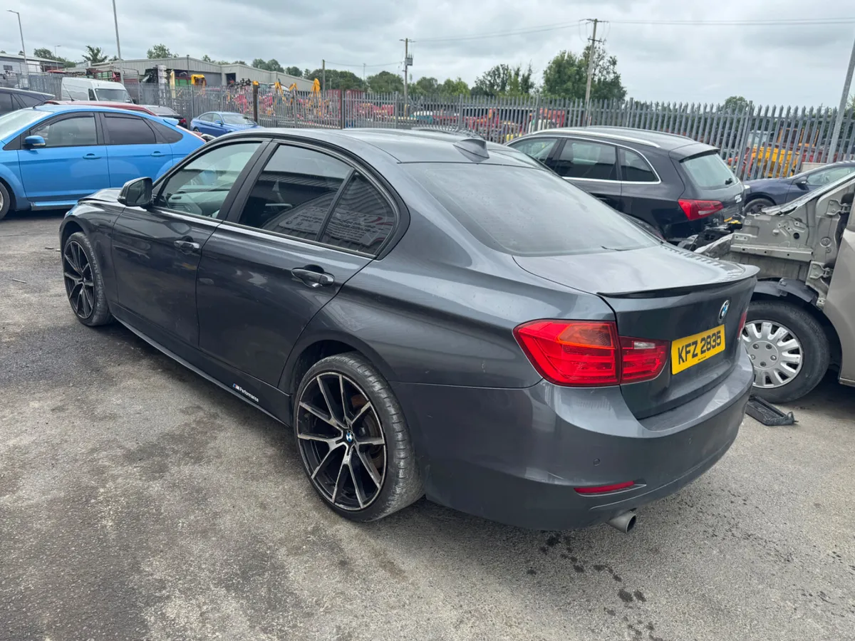 2012 BMW 316d N47D20C Breaking/Parts - Image 2